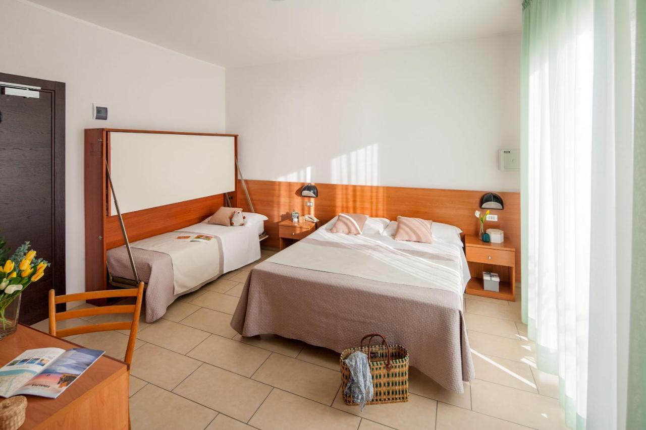 Hotel Europa Finale Ligure Eksteriør billede