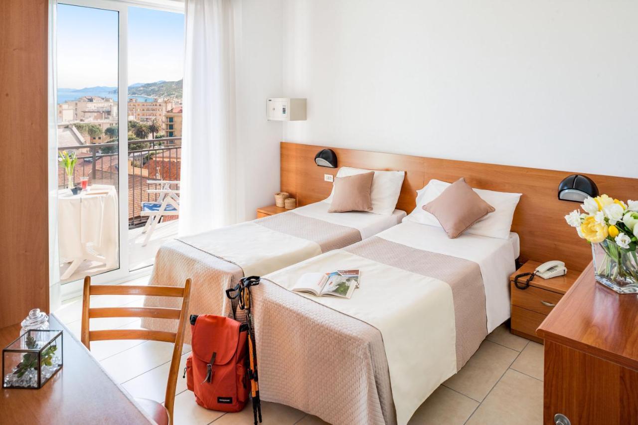 Hotel Europa Finale Ligure Eksteriør billede