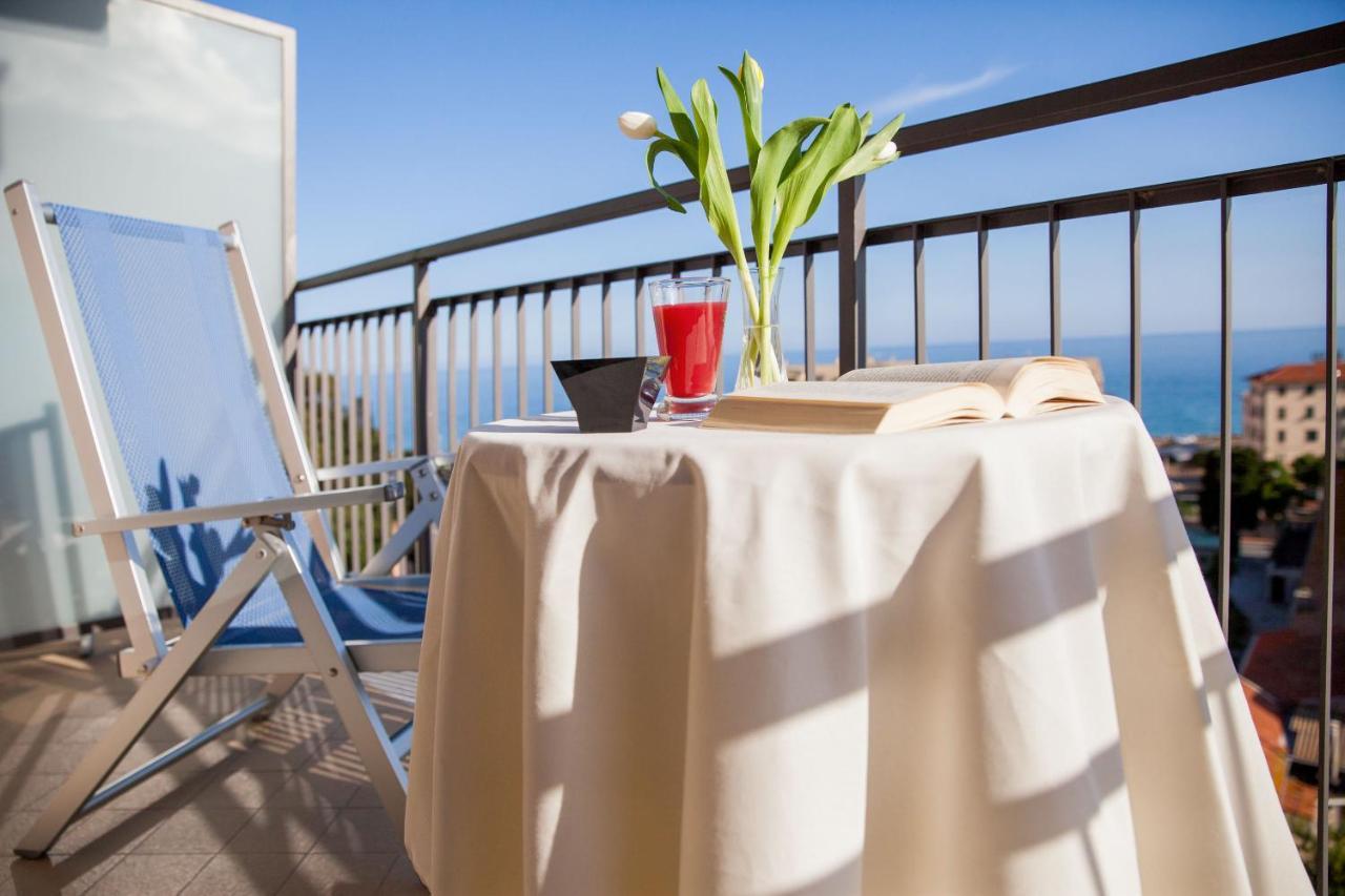 Hotel Europa Finale Ligure Eksteriør billede