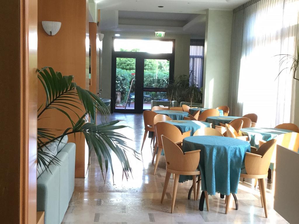 Hotel Europa Finale Ligure Eksteriør billede